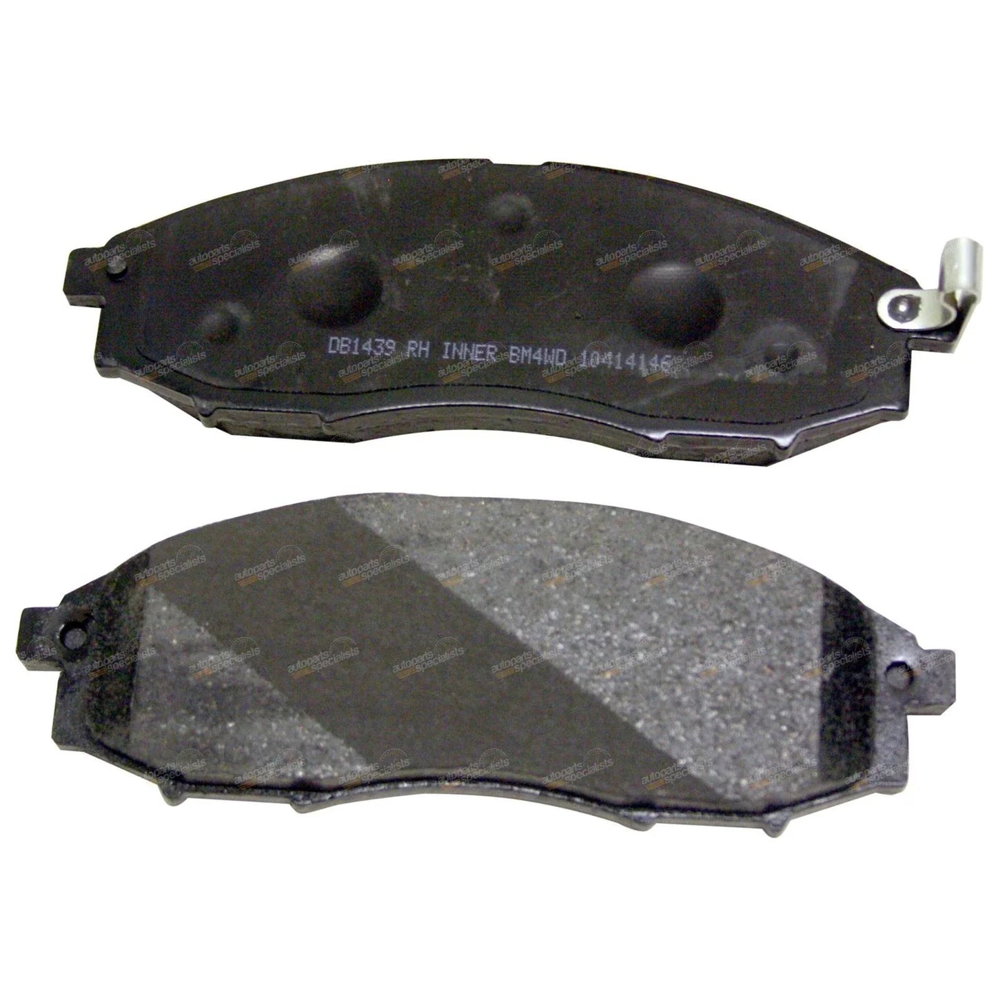 4WD Front Disc Brake Pad Set for Nissan Navara D22 (1997-2016)