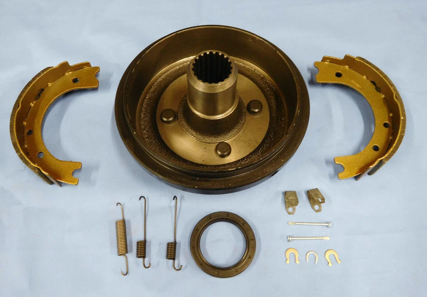 Hand Brake Drum & Shoes Set for Land Cruiser HJ47 (1980-1984)