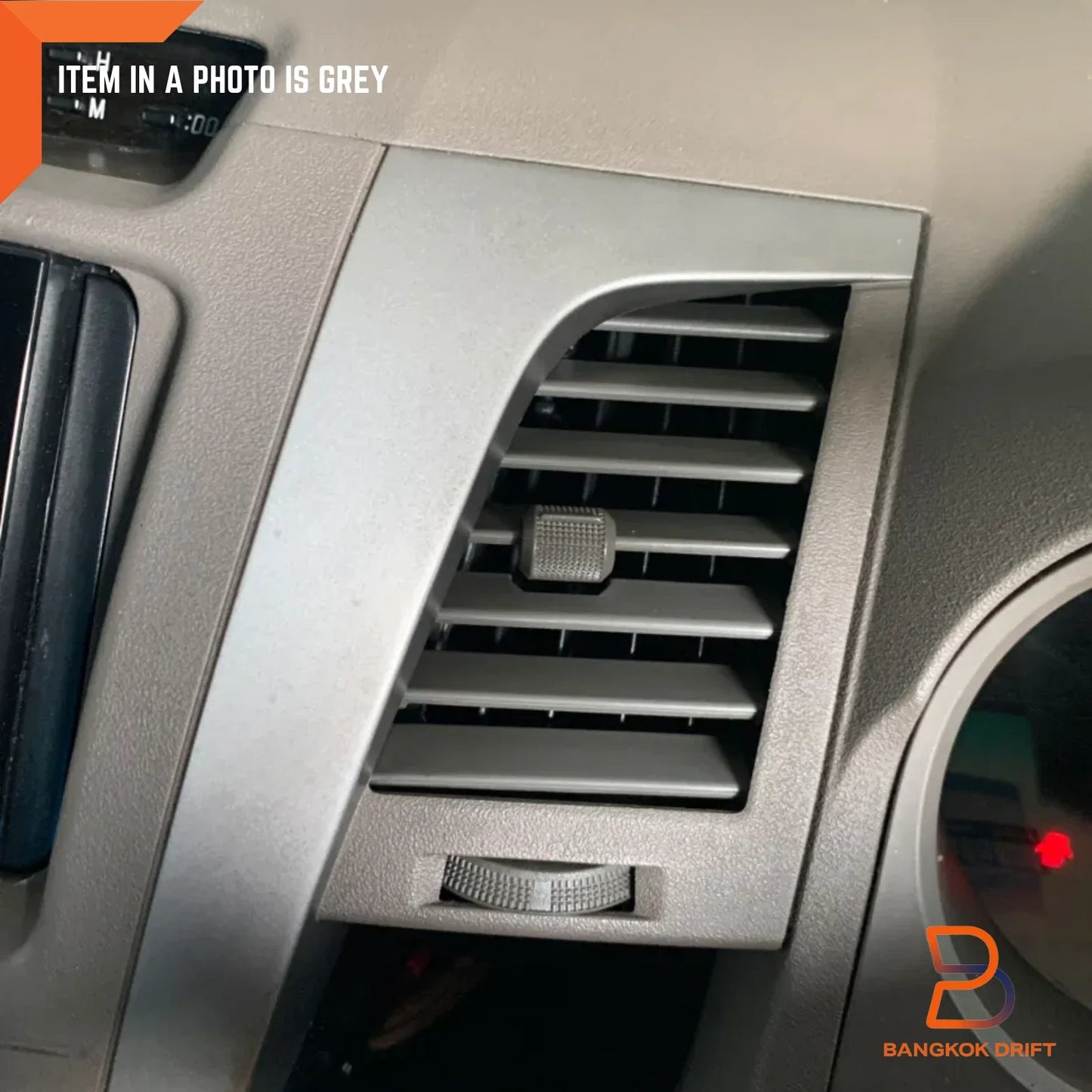 Black Right Air Vent Grille for Toyota Hilux Ute (2005-2014)