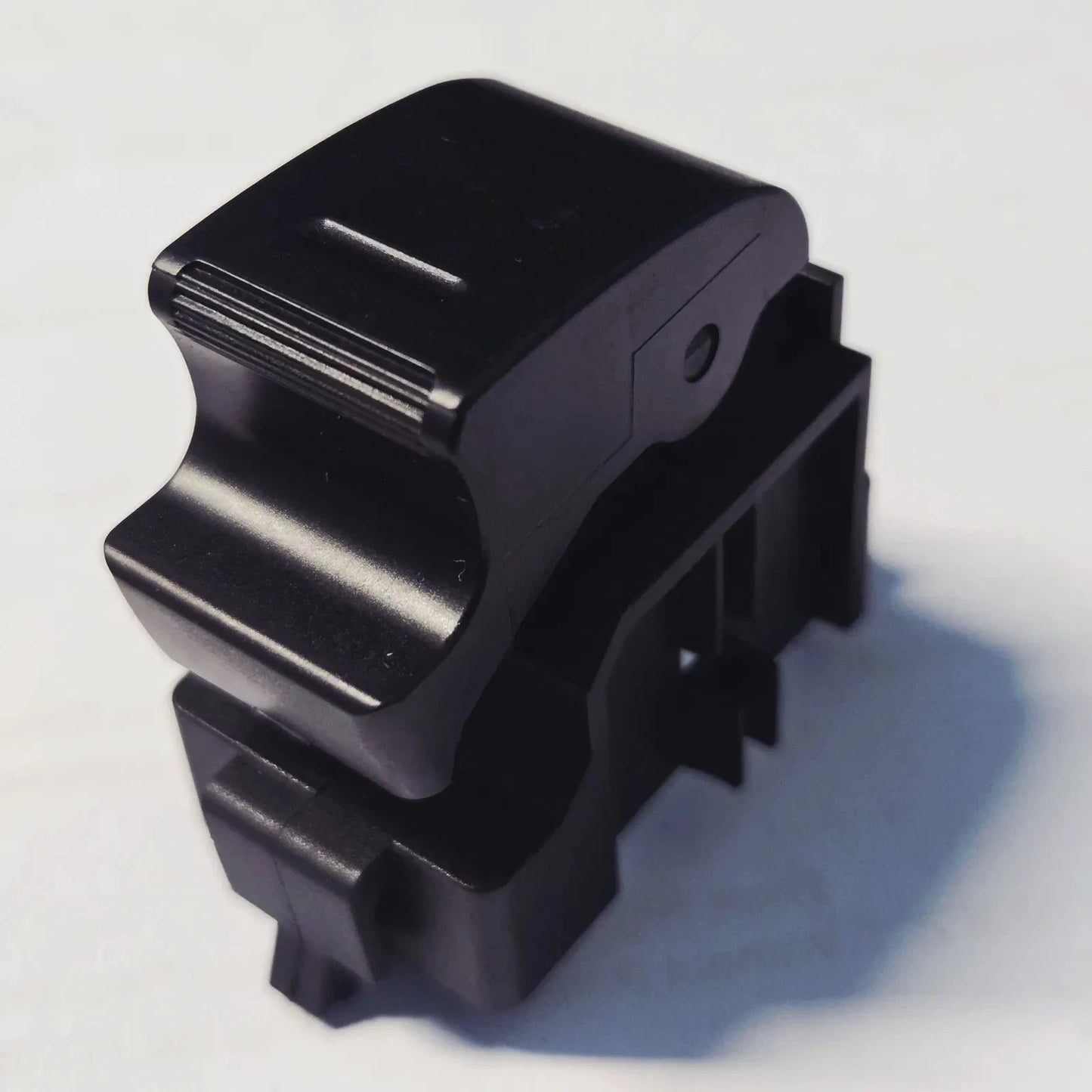 Single Window Switch for Toyota Landcruiser J80/J70/Hiace (1984–2005)