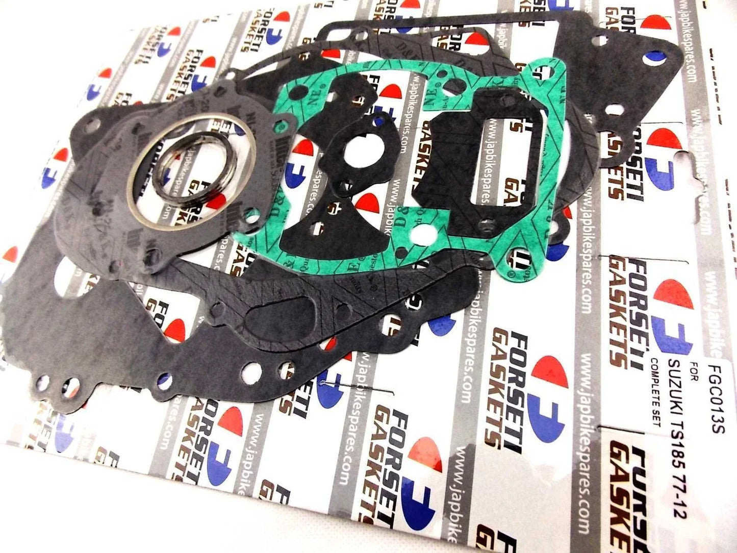 Complete Engine Gasket Set for Suzuki TS185 (1977-2012)