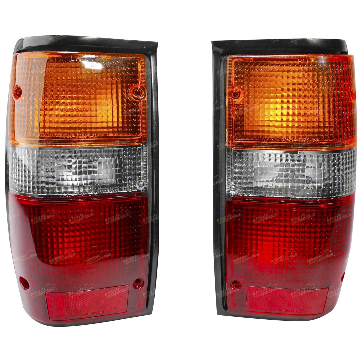 Set of 2 Tail Lights for Mitsubishi Triton (1986–1996)