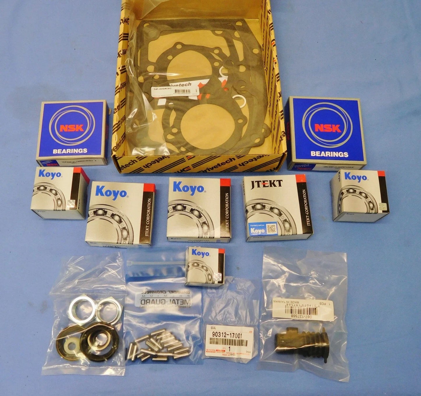 Gearbox Bearing Rebuild Kit for Land Cruiser BJ42 (1983-1984)