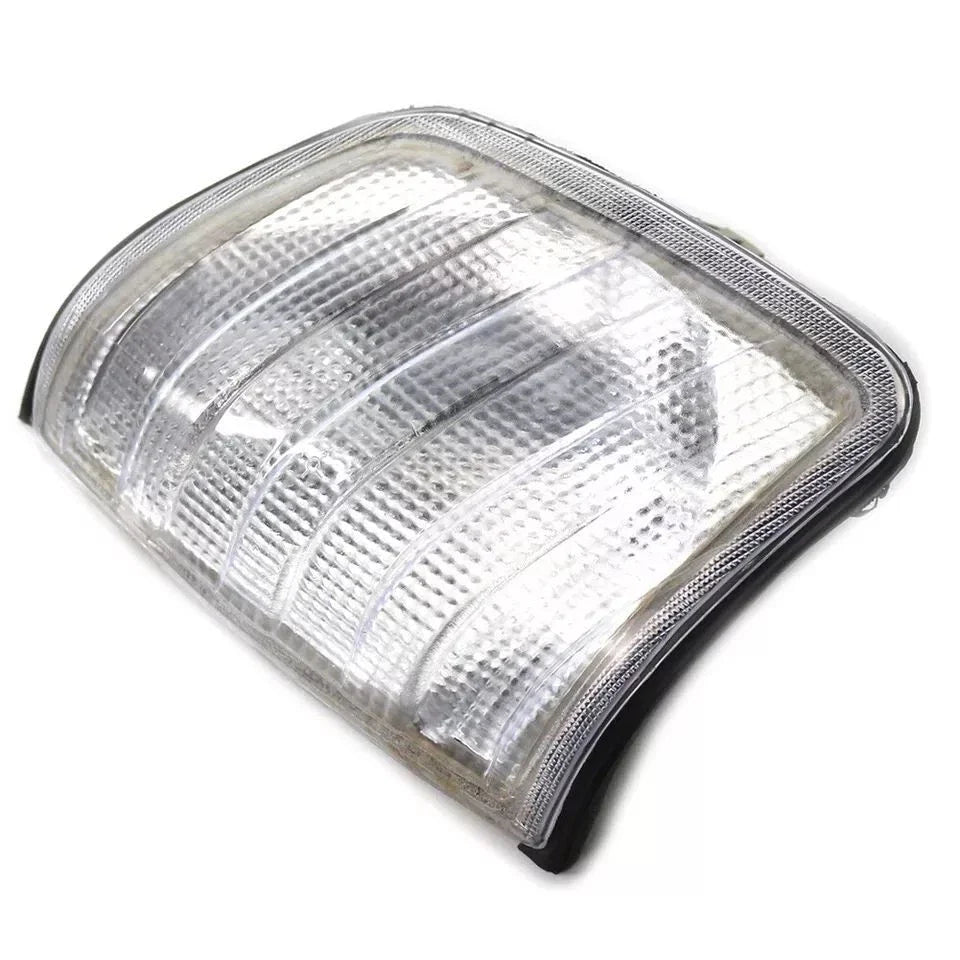 Clear Front Corner Signal Lamp Parking Light for Mercedes E-Class (1985–1995)