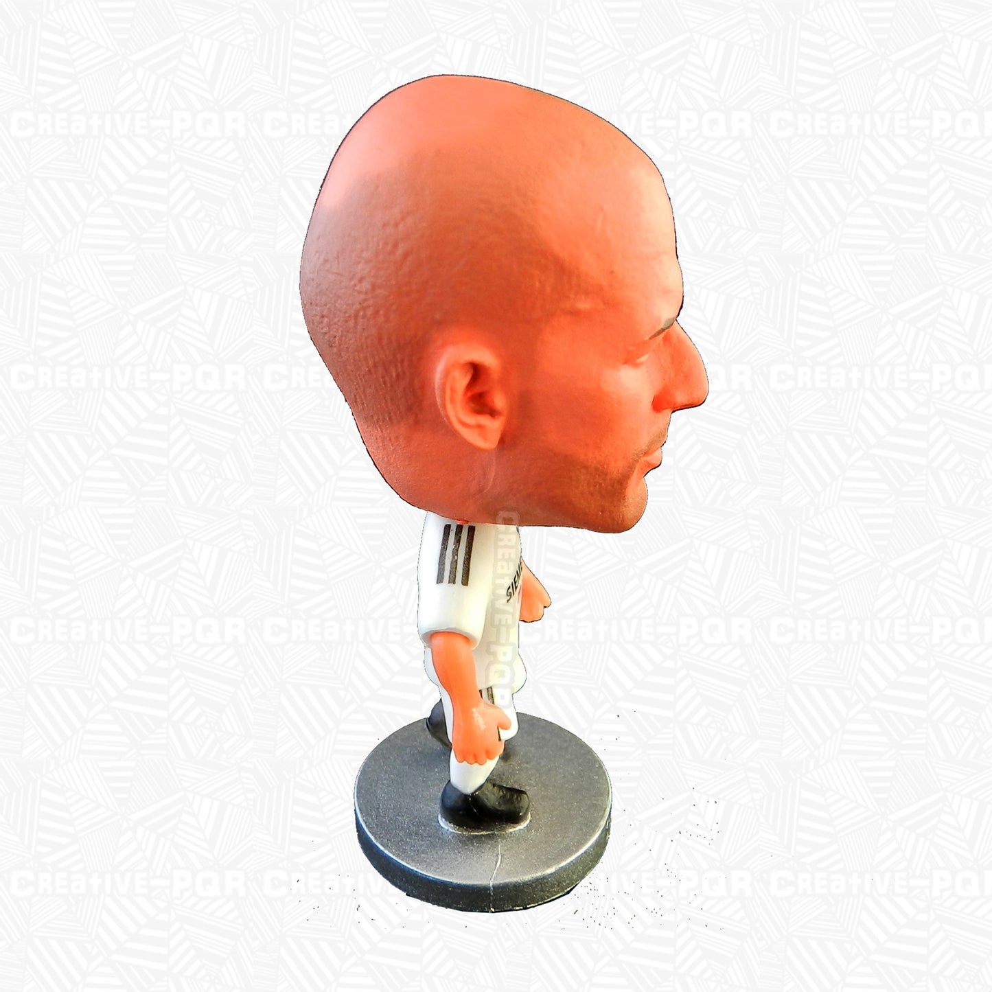 Soccer Player Figurine for Real Madrid (Zinedine Zidane)