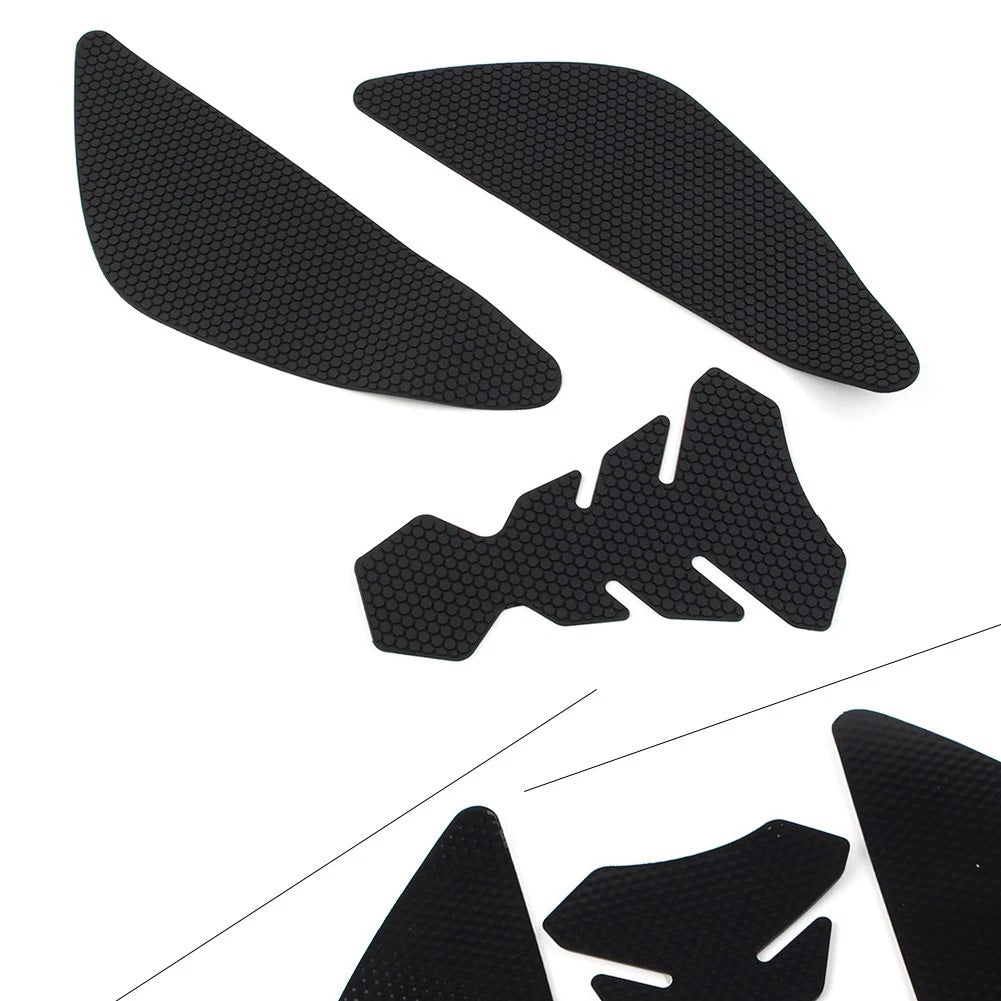 Traction Knee Protector Anti-Slip Sticker for Kawasaki Z650RS (2022–2023)