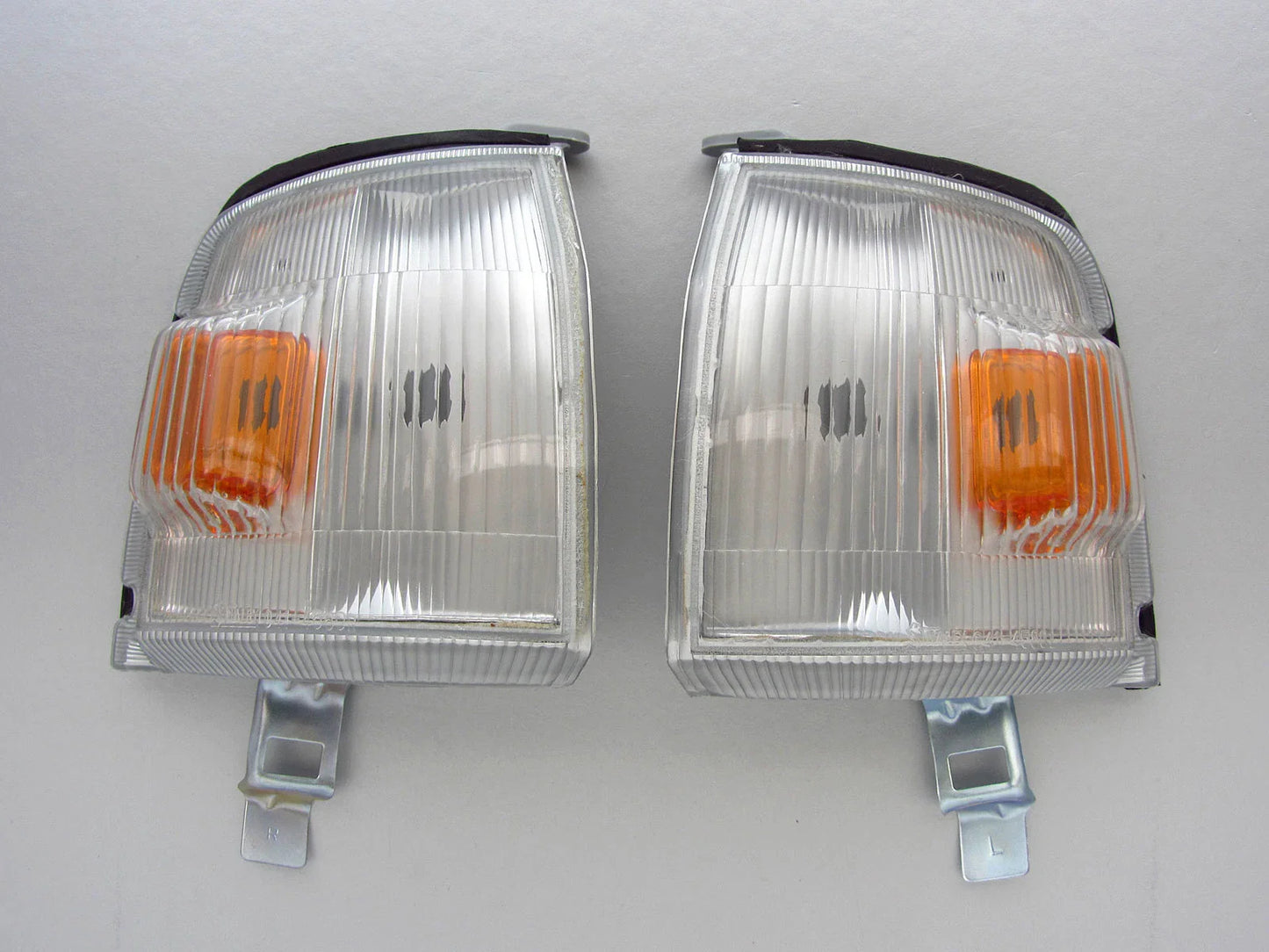 Clear Corner Lights for Isuzu TF TFR Holden Rodeo Vauxhall Brava (1995-1996)
