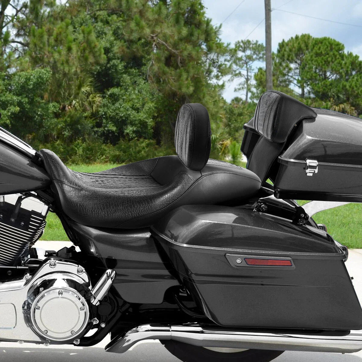 Driver Passenger Seat & Backrest Pad for Harley Road King Glide (2014-2023)