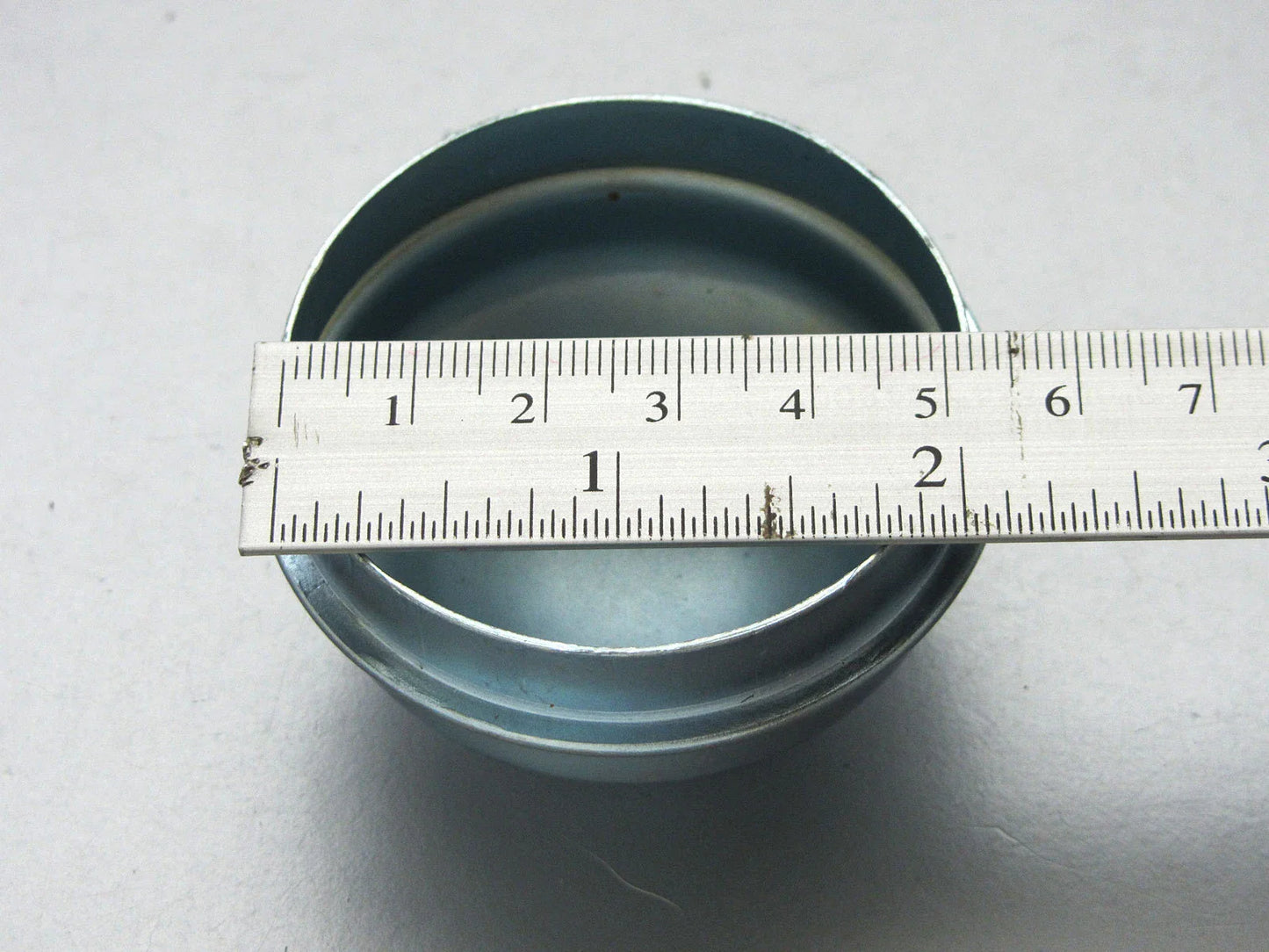 Wheel Dust Grease Caps for 85-98 Mazda Bravo B-Series B2000 B2200 B2600 Courier (85-98)
