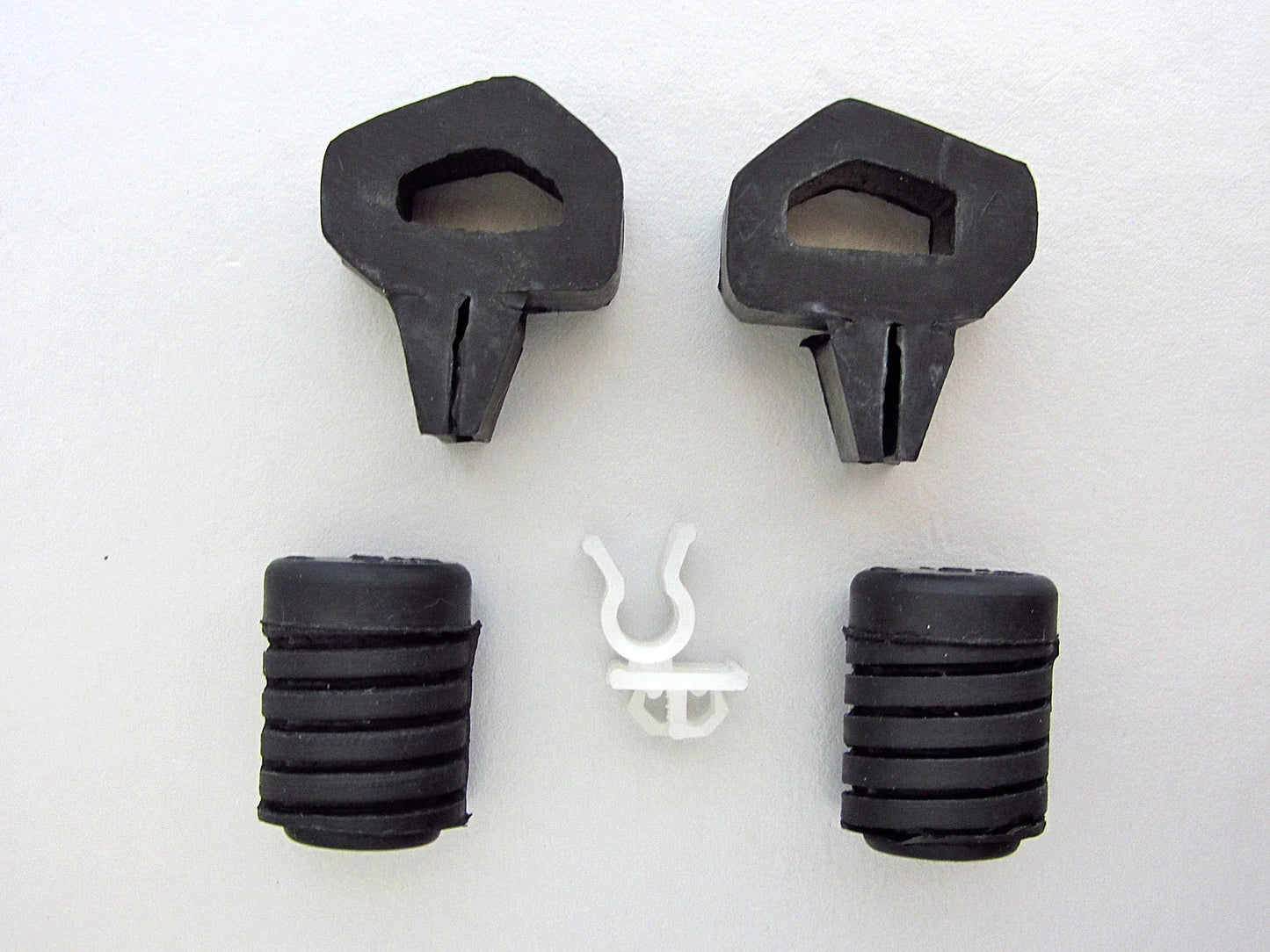 Hood Bonnet Bumper & Rod Clamp for Nissan Datsun 720