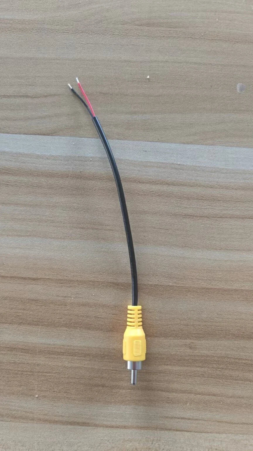 USB to CVBS Video Output for Rear Entertainment Headrest Screen