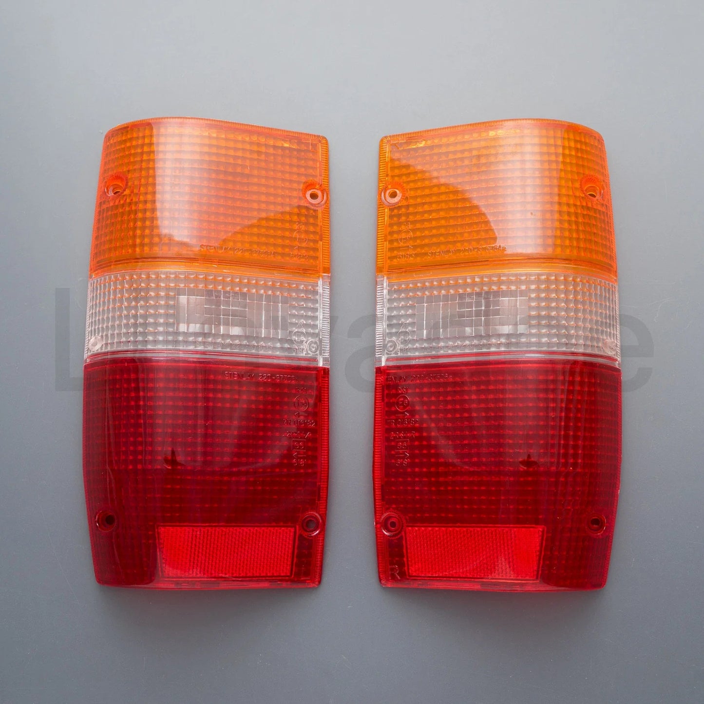Mitsubishi L200 Mighty Max Triton Dodge D50 Taillight Lens (1986-1996)