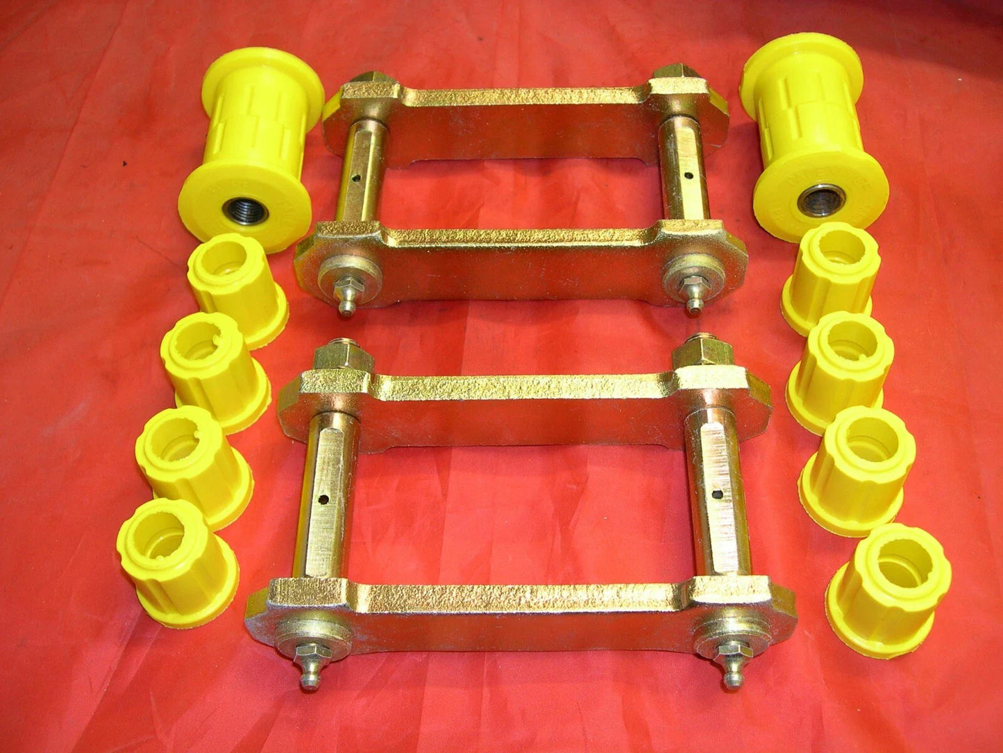 Extended Greasable Spring Shackles x 2 & Poly Bush Kit for Great Wall V240 Ute