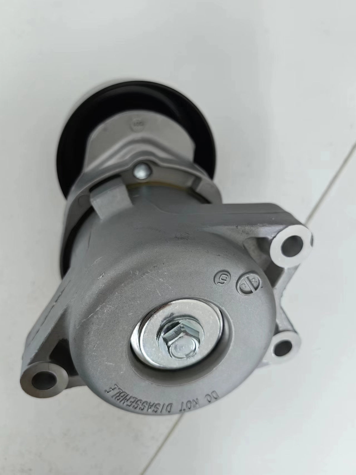 Engine Belt Tensioner Pulley for Honda Odyssey (2005–2008)