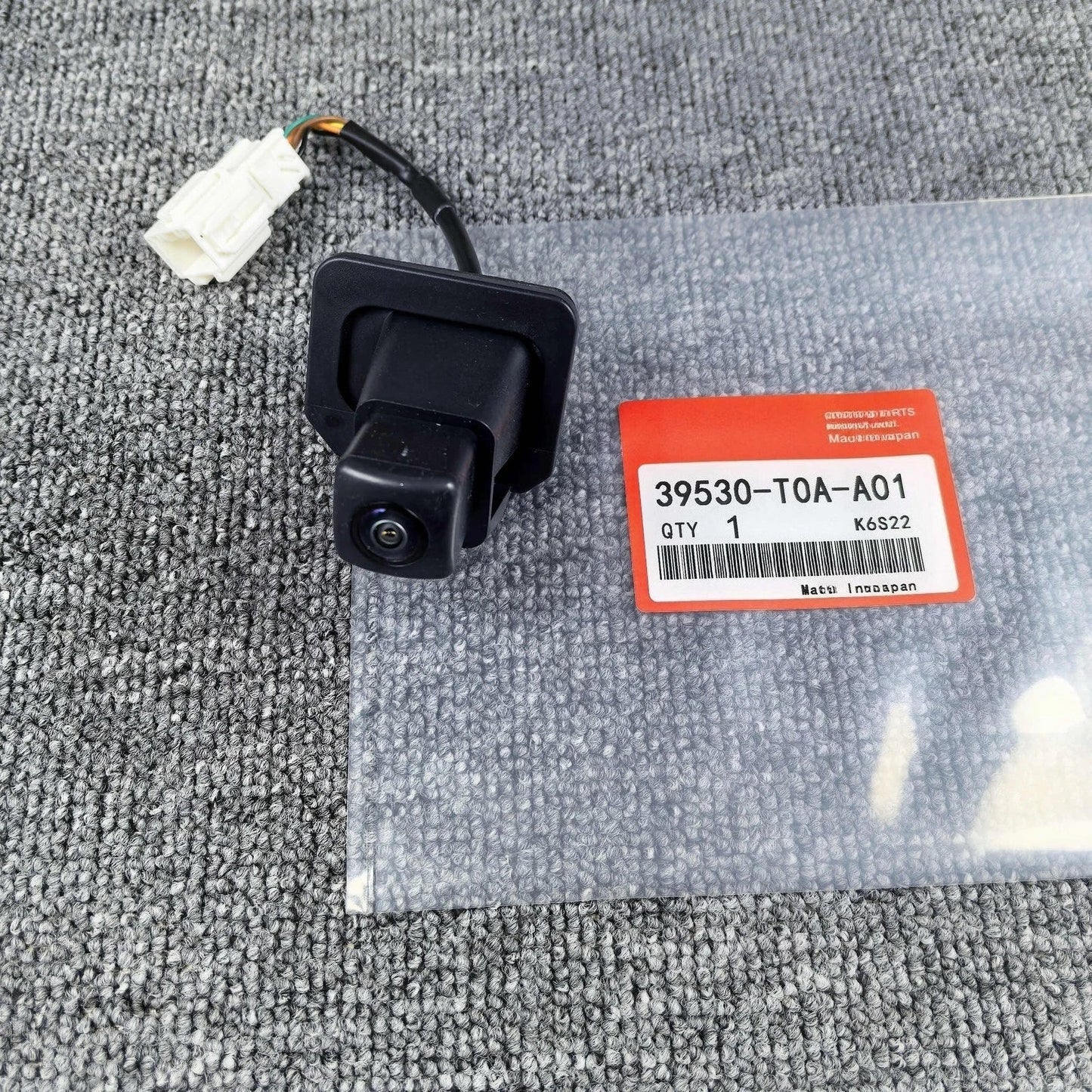 Rear View Back Up Parking Camera for Honda CR-V (2007–2011)