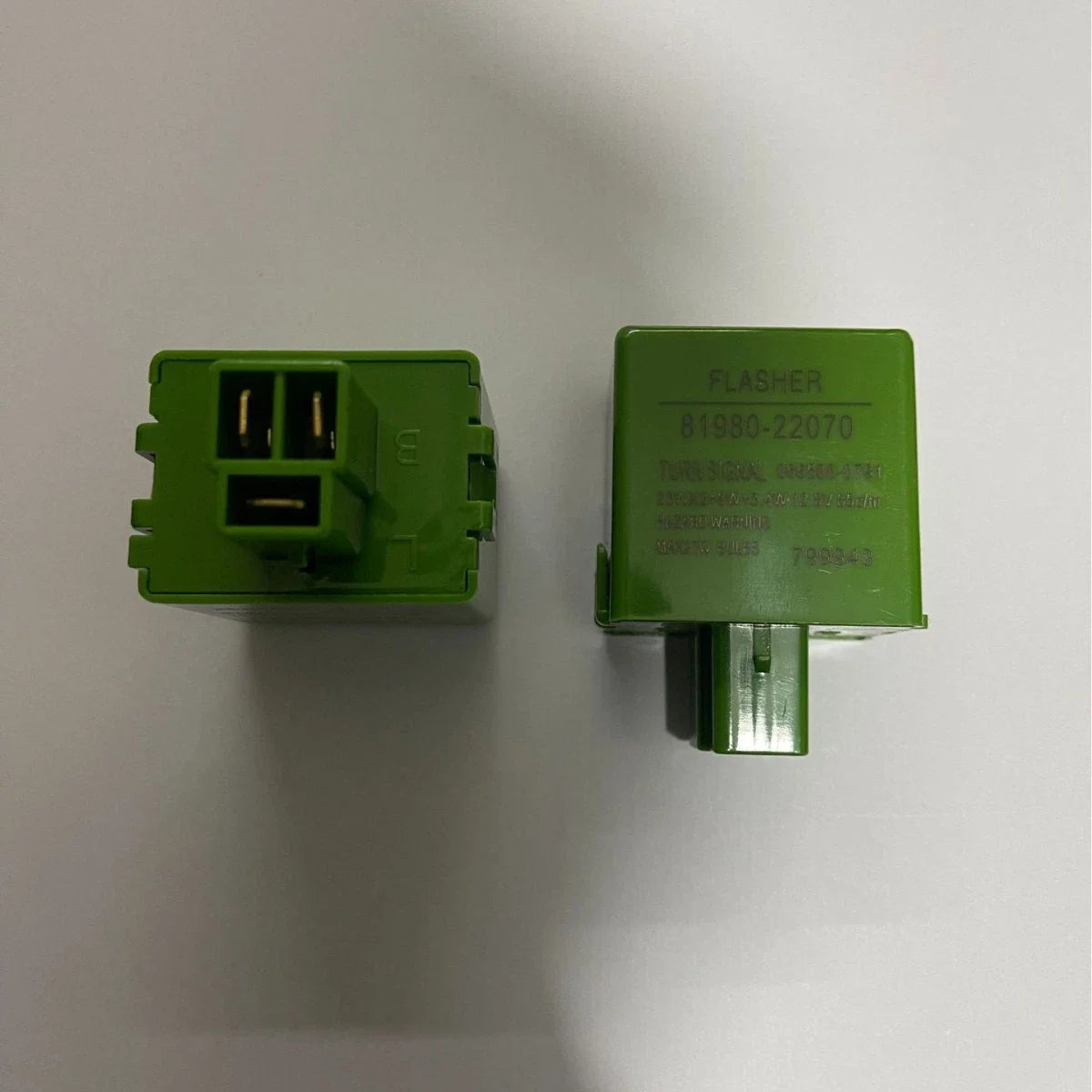 Signal Flasher Relay for Toyota Corolla Pick Up Runner Land Cruiser (1980–1995)