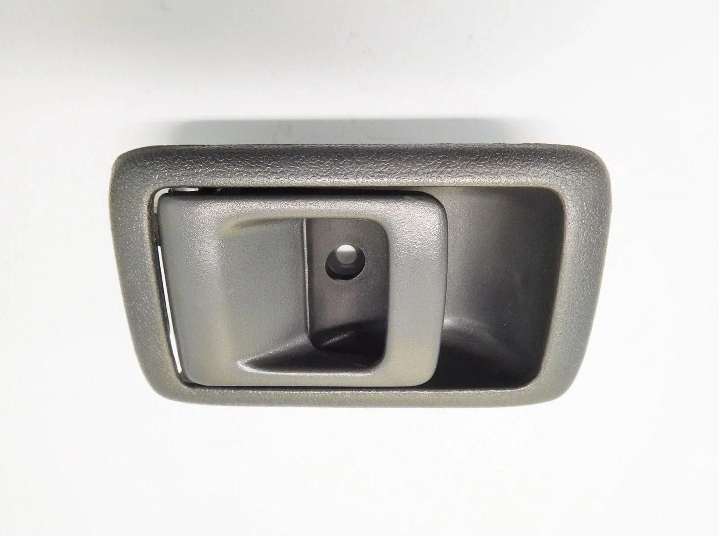 Grey Inner Left Hand Front Door Handle for Hilux LN172 4WD (1997-2005)