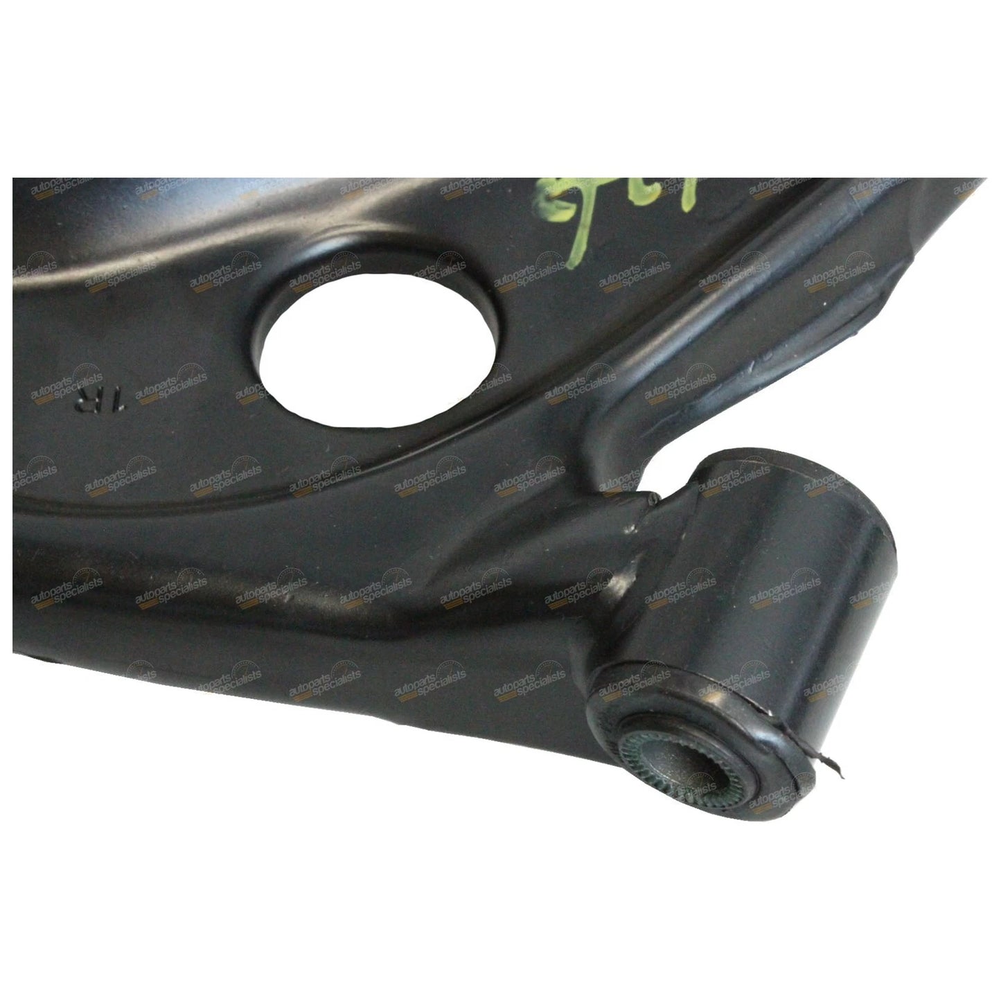 Front Lower Control Arm Right for Toyota Yaris (2005–on)