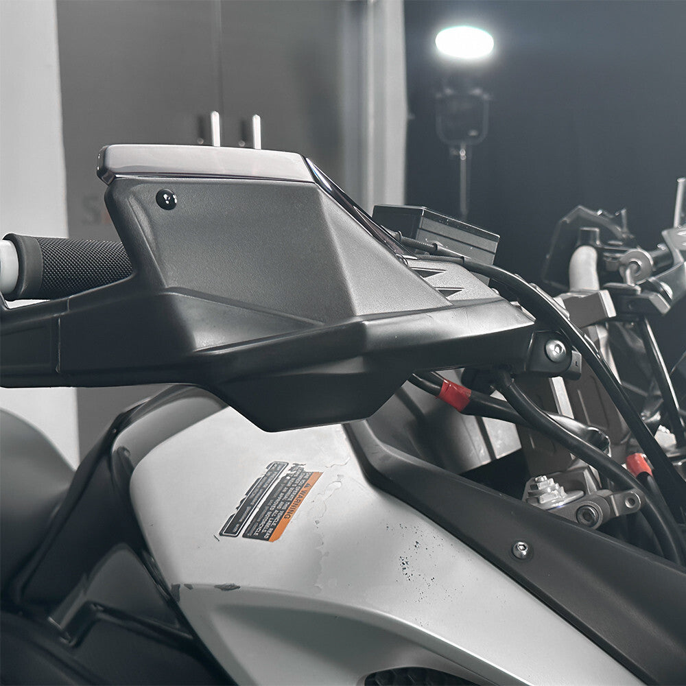 Handlebar Hand Guard Shield Protector for Yamaha FJ09 Tracer 900GT (2015–2020)