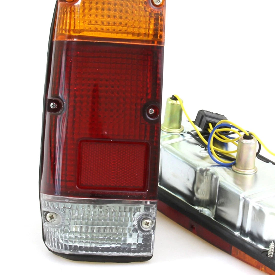 Set of 2 Rear Tail Lights for Nissan Datsun 720 Pickup Truck (1980–1989)