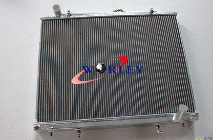 Aluminum Radiator with Fans for Mitsubishi Pajero Montero (2000–2006)