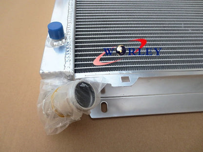 3 Row Aluminum Radiator with Fan for BMW 2002 (1968–1976)