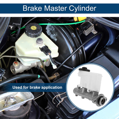Brake Master Cylinder with Reservoir No. 4720126630 for Toyota Hiace (2001–2019)