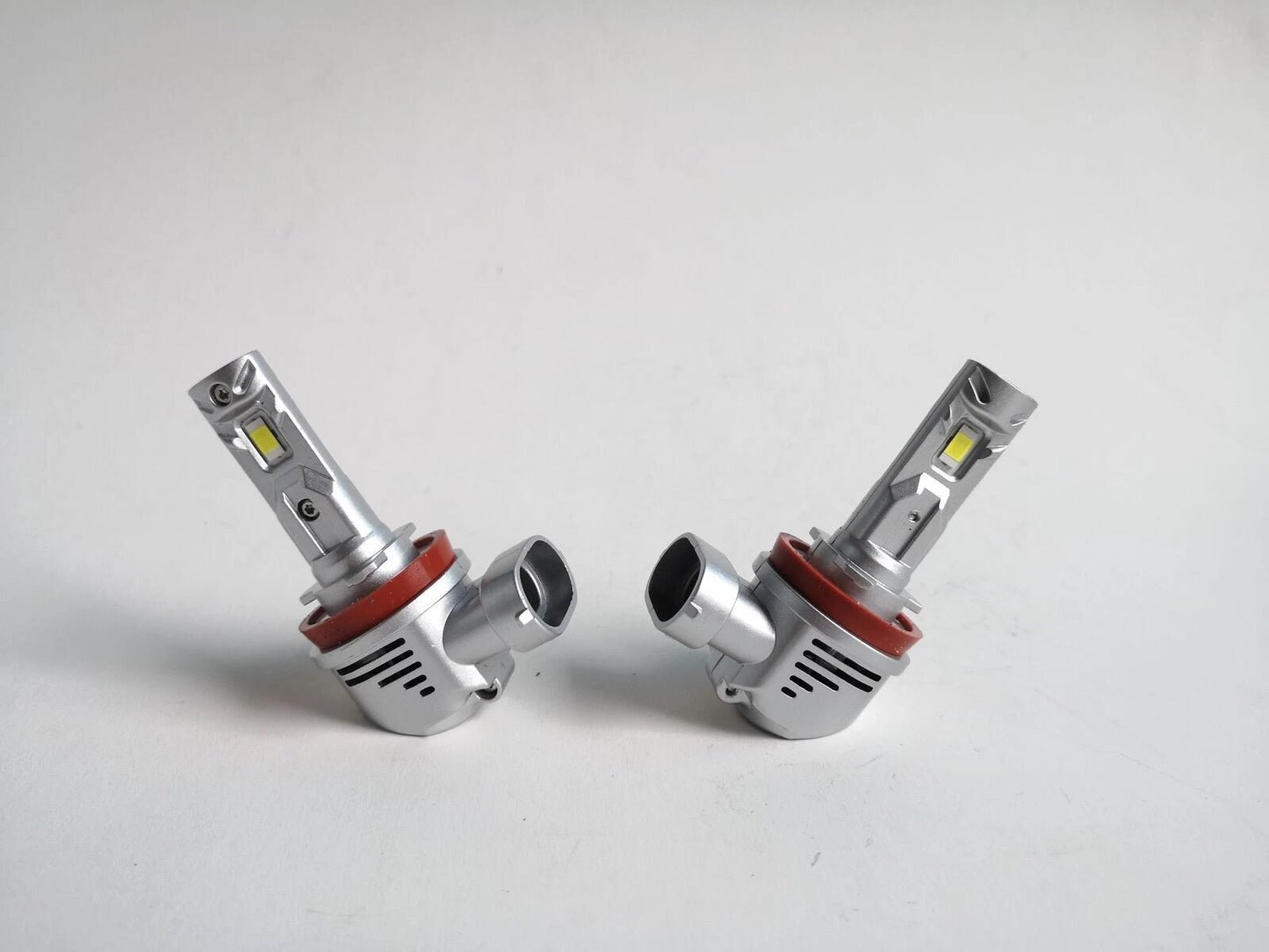 2X H11 LED Headlight Bulbs for Vehicles (12V, 1700LM, 6500K)