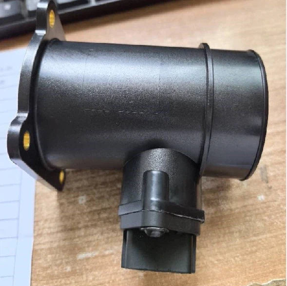 Mass Air Flow Sensor for Nissan Almera Primera (1995–2000)