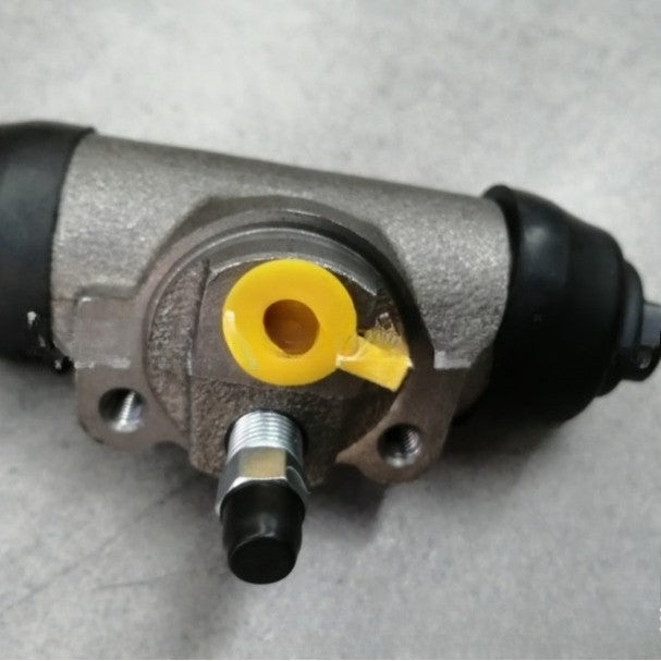 Rear Drum Wheel Cylinder for Toyota Land Cruiser
