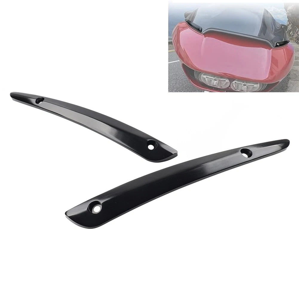 Windshield Side Trim for Harley Road Glide Ultra FLTRU FLTRX Special FLTRXS (2015–2022)
