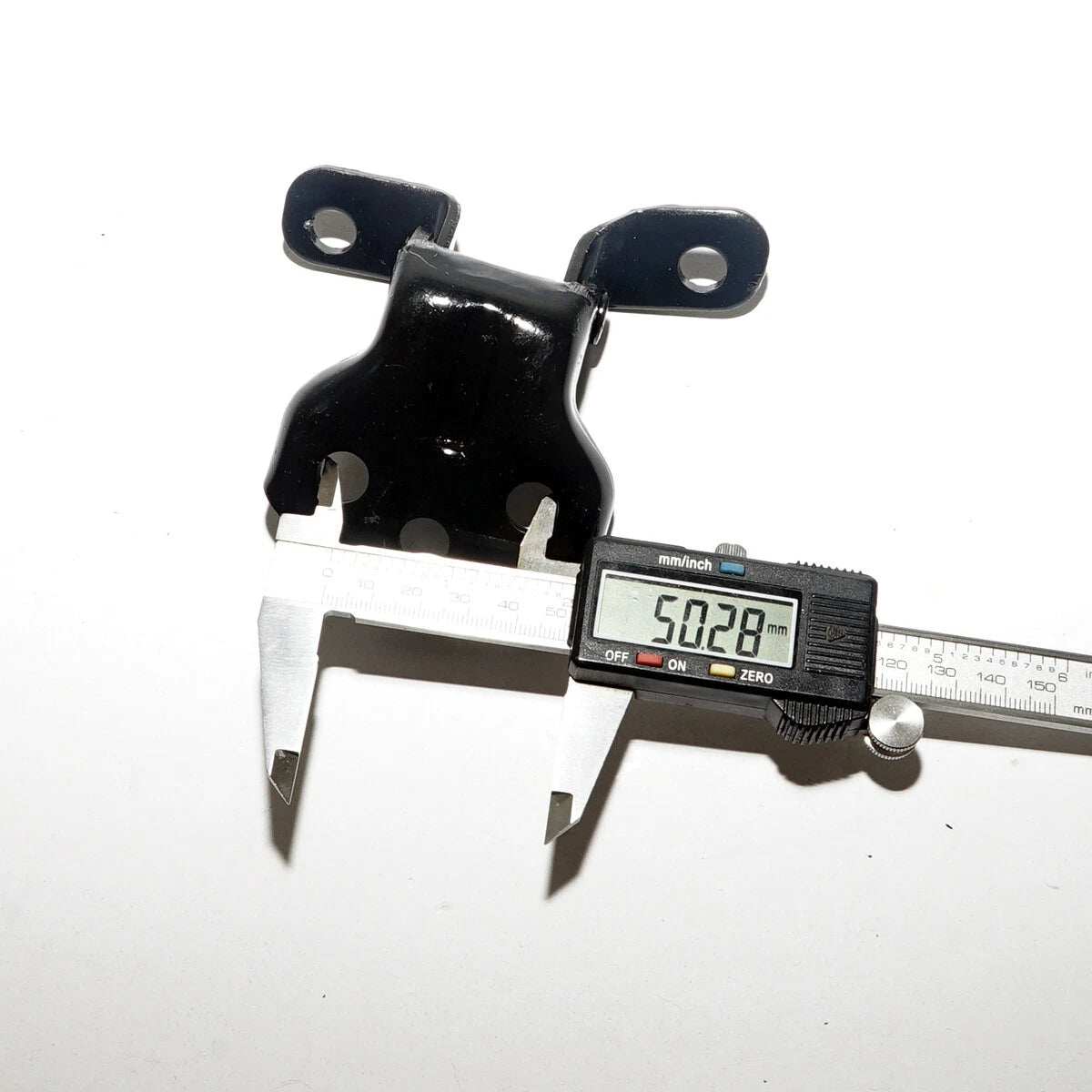 Front Door Hinge Upper & Lower for Mazda Familia 323 Sedan 1986-1989