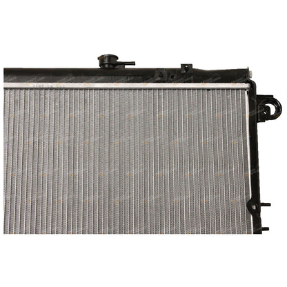 Aluminium Alloy Core Radiator for Toyota Landcruiser UZJ100 (1998–2007)