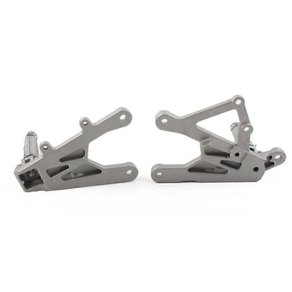 Aluminum Front Driver Foot Peg Rest Bracket for Yamaha YZF R1 R1S R1M (2015-2018)
