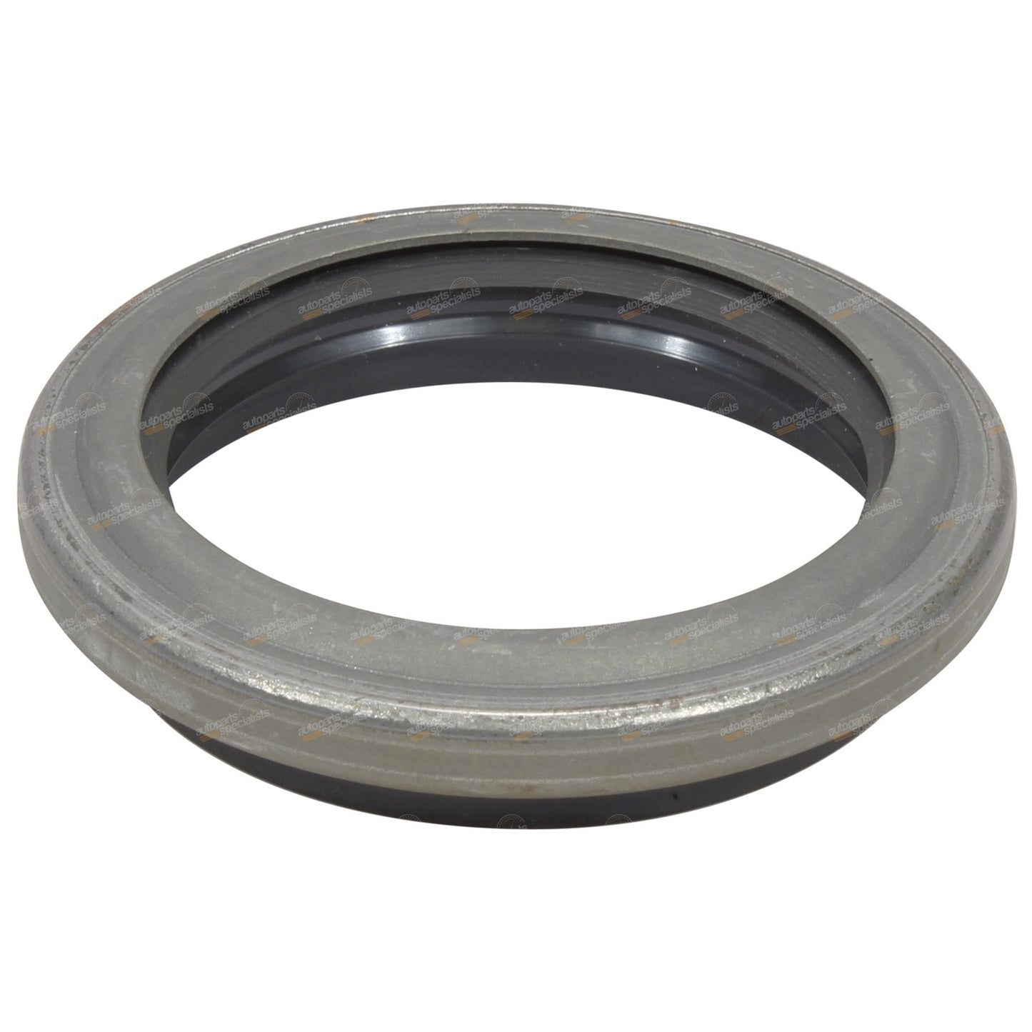 Rear Wheel Hub Oil Seal for Land Cruiser (1990–2012)