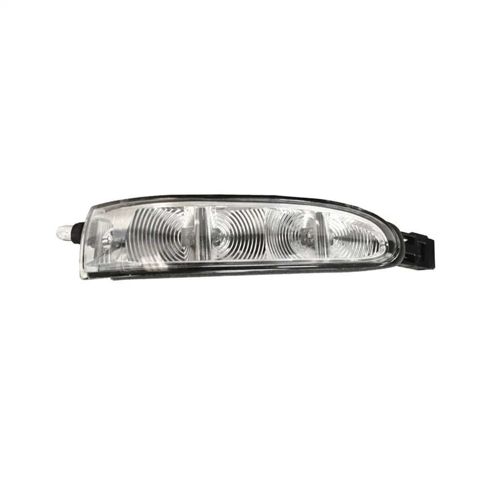 Right Side Door Mirror Turn Signal Light for Mercedes X164 GL320 ML320 (2007-2012)