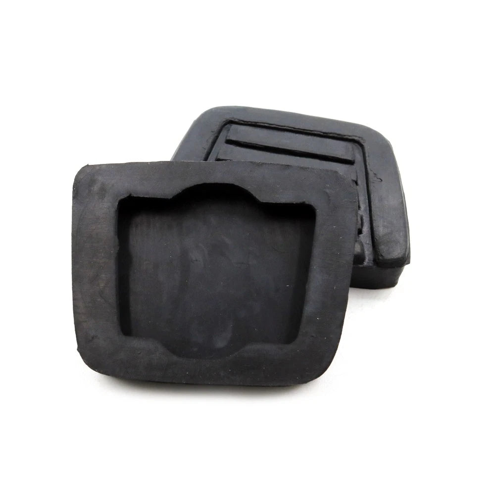 Clutch Brake Pedal Pad Pair for Nissan Datsun Bluebird 410 411 (1963–1967)