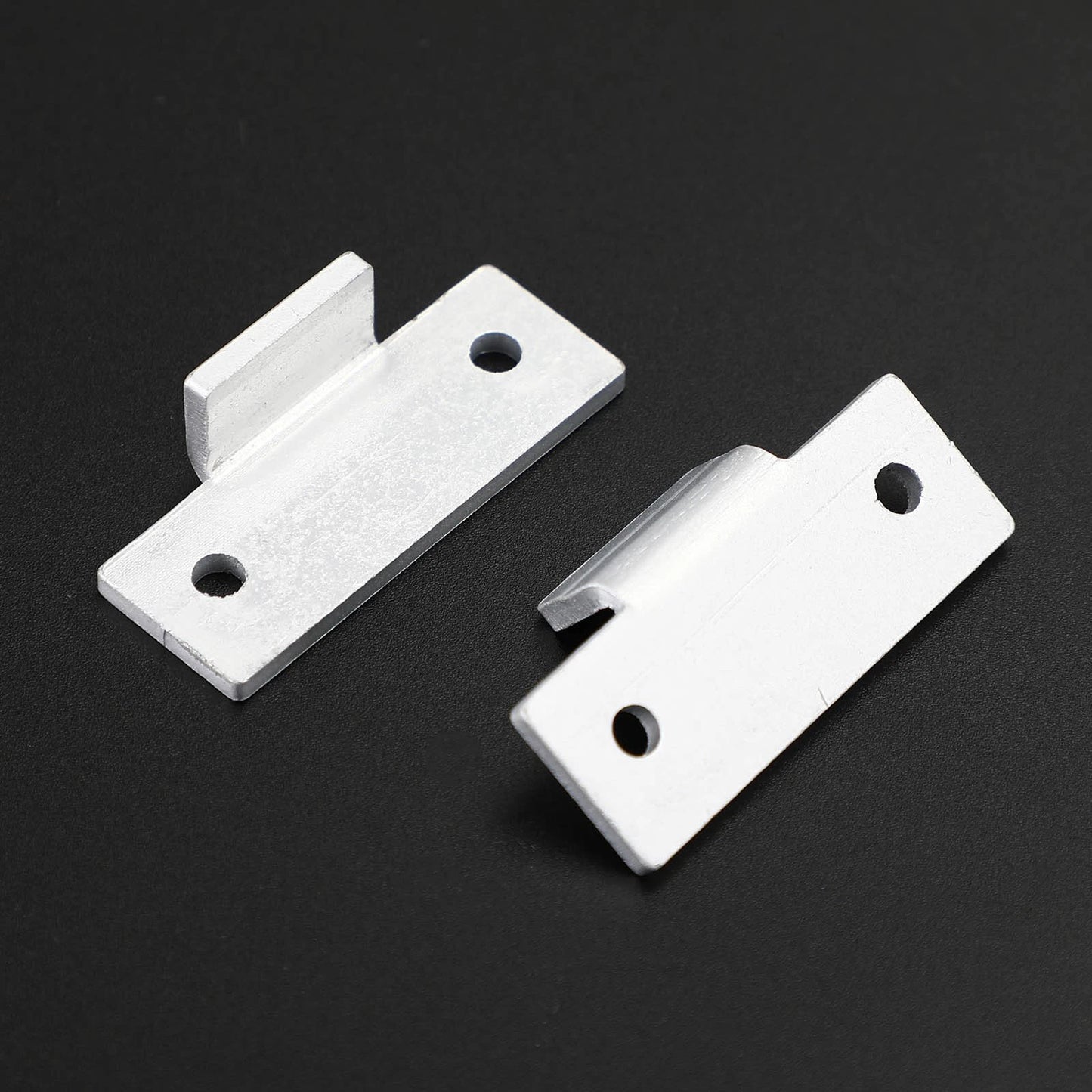 Upper Console Lock Latch MR532555 for Mitsubishi Pajero (2000–2008)