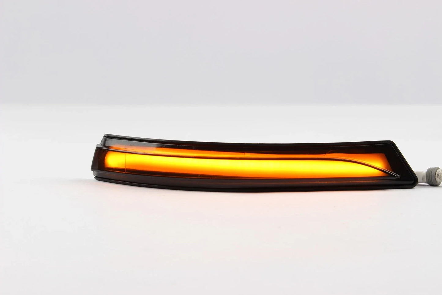2Pcs LED Side Mirror Turn Signal Lights for Hyundai Elantra AD (2016–2022)