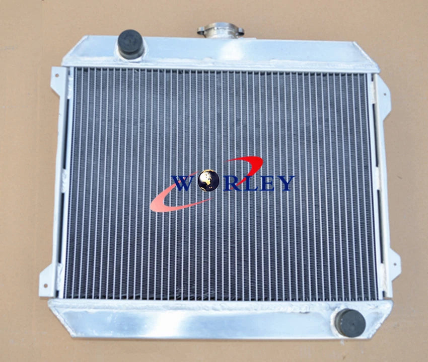 3-Row Aluminum Radiator with Fan for Nissan Datsun Stanza 510 610 710 720