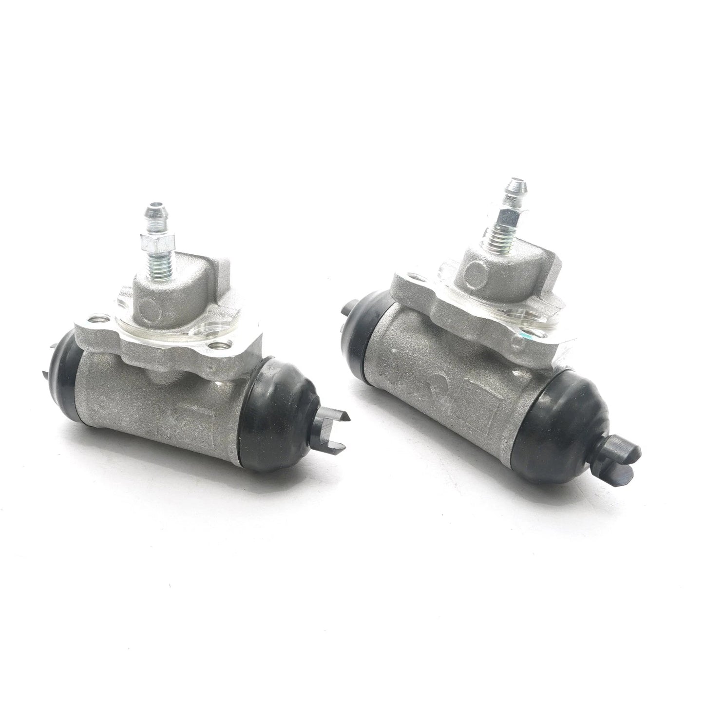 Set of 2 Rear Wheel Brake Cylinders for Nissan Pulsar (1990–2000)