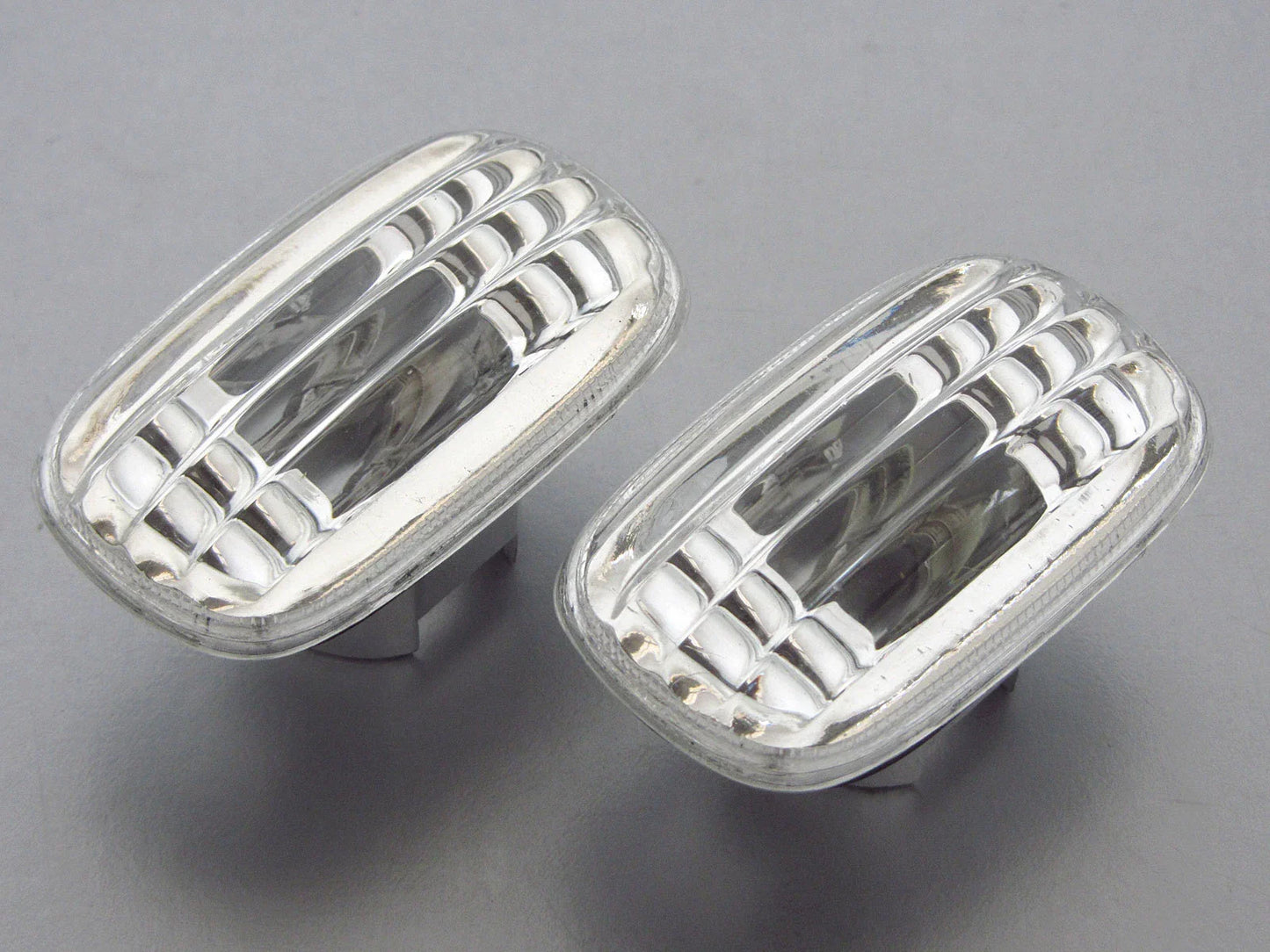 Crystal Guard Side Fender Turn Signal Light for Isuzu D-Max Holden Rodeo (03-05)