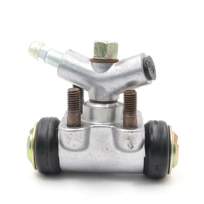 Rear Wheel Brake Cylinder for Nissan Datsun 520 521 1300 Pickup (1965–1972)