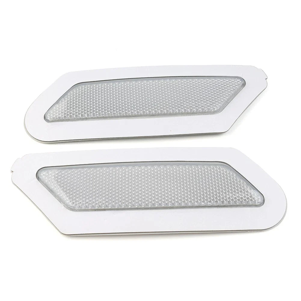 Front Bumper Reflector Turn Signal Light for Audi Q5 SQ5 (2018-2020)