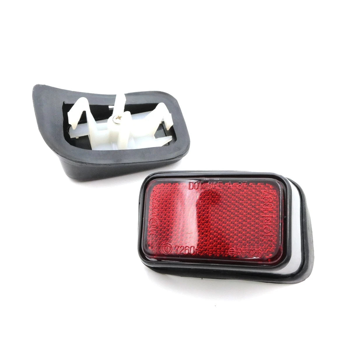 Bumper Reflector for Toyota Hilux Pickup (1997–2005)