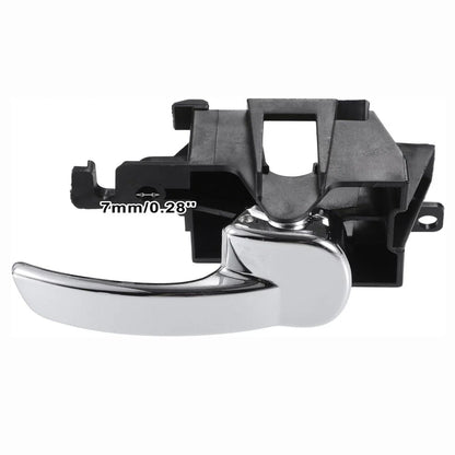 Right Inner Door Handle for Nissan Navara D40, Frontier, Pathfinder (2005-2015)