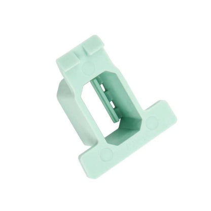 Roof Rack Retainer Clip for Chevrolet Silverado, Tahoe (2007-2014)