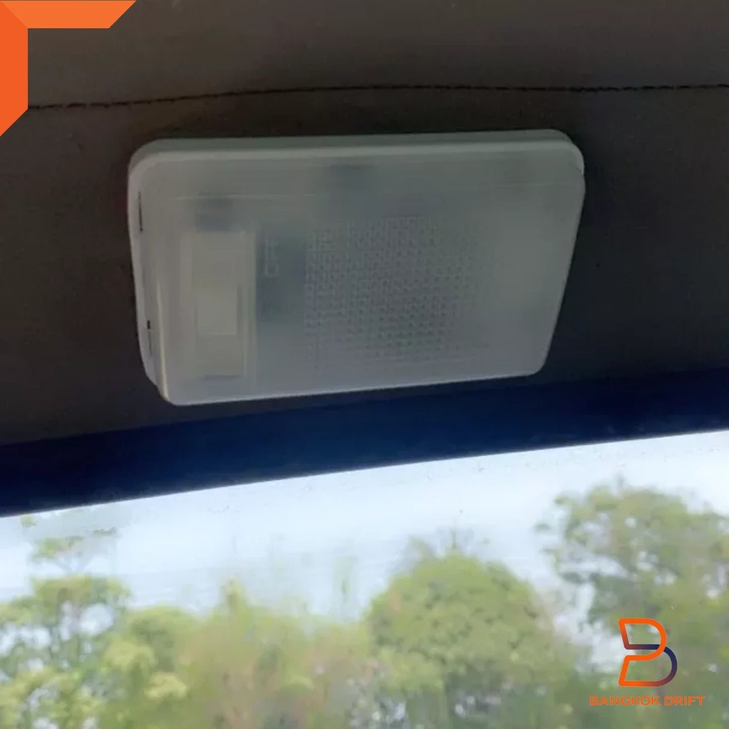Dome Cabin Light Lamp for Nissan Navara D21 D22 (1997-2015)