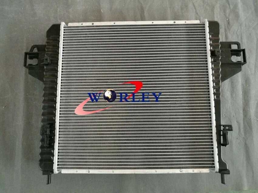Radiator for Jeep Cherokee KJ (2001–2008)