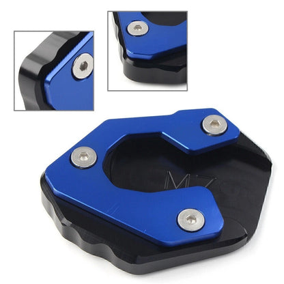 Set of 2 Front Rider Footrest Pegs Brackets for Yamaha YZF R1 (2009–2011)